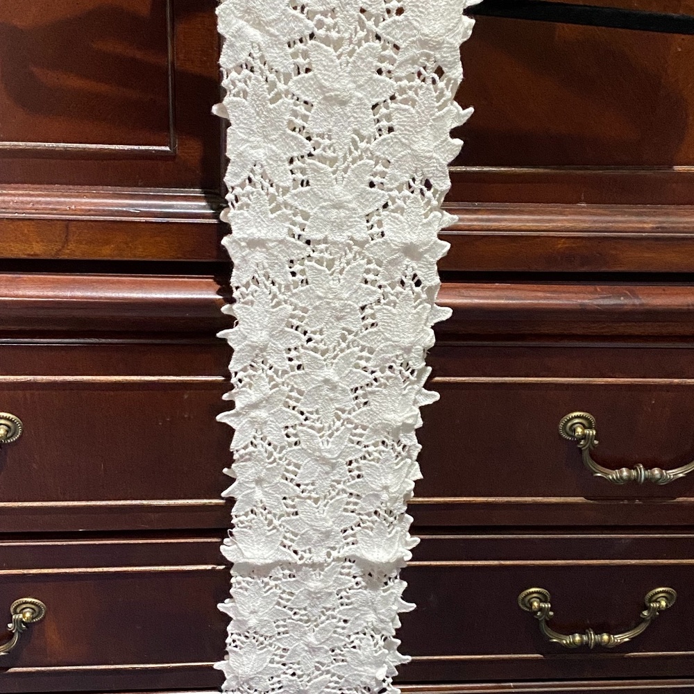 SALE!!   Beautiful crochet white  scarf